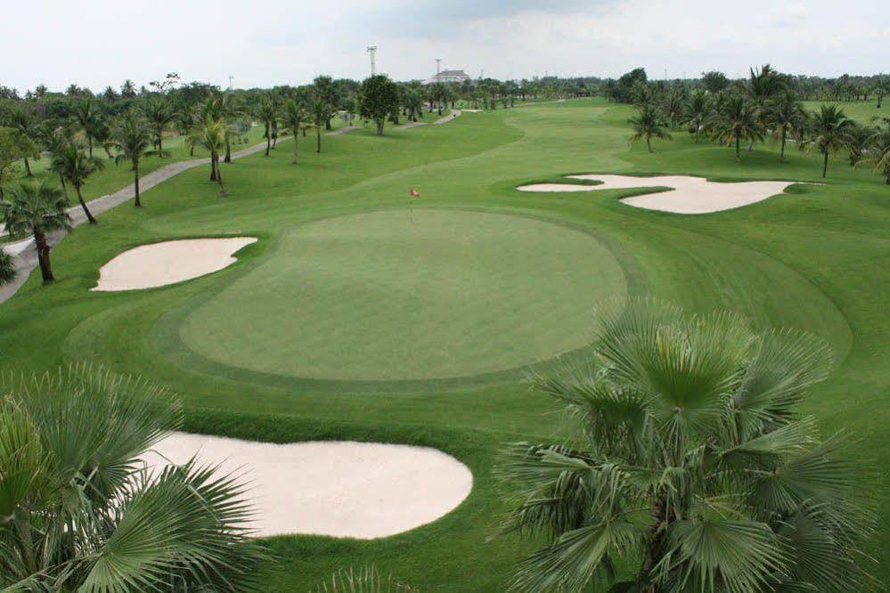 Suwan Golf & Country Club Hotel Nakhon Pathom Exterior foto