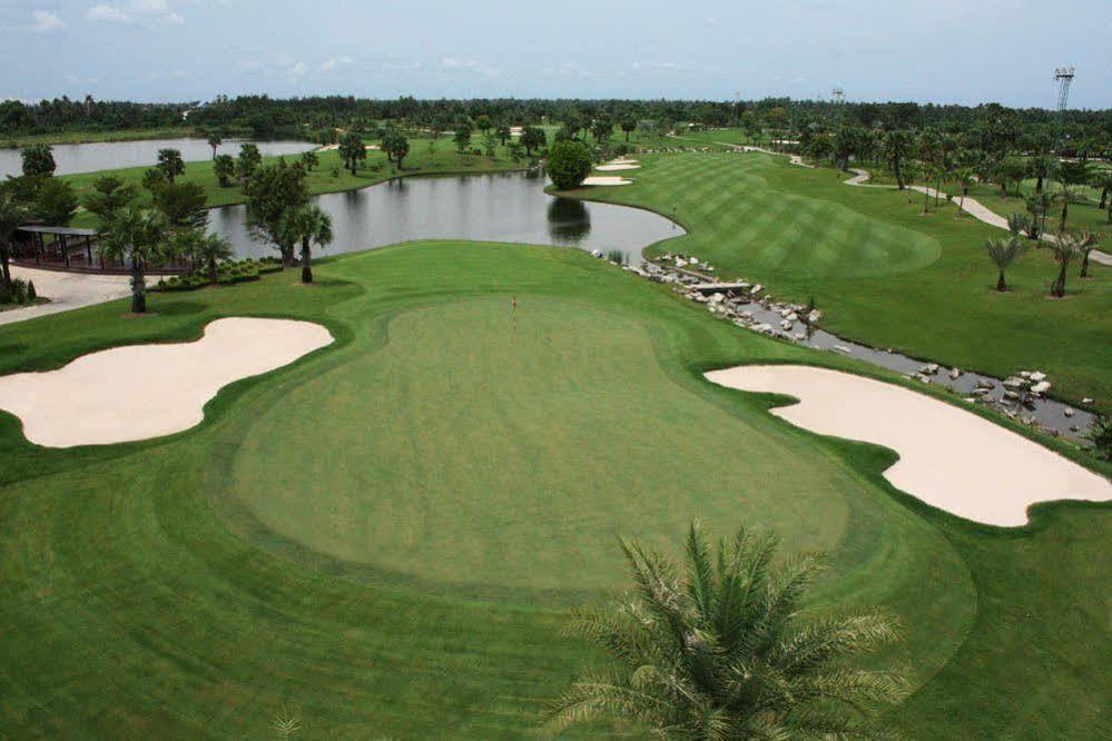 Suwan Golf & Country Club Hotel Nakhon Pathom Exterior foto